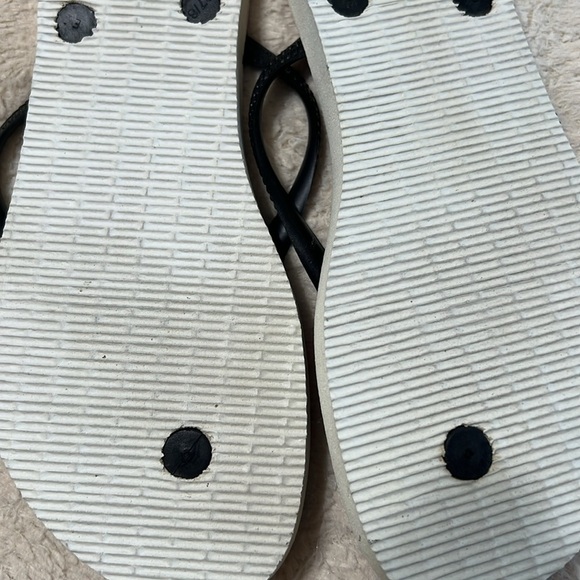 Havaianas 7/8 Tribal Print Slip On Flip Flop Sandals - Picture 5 of 8